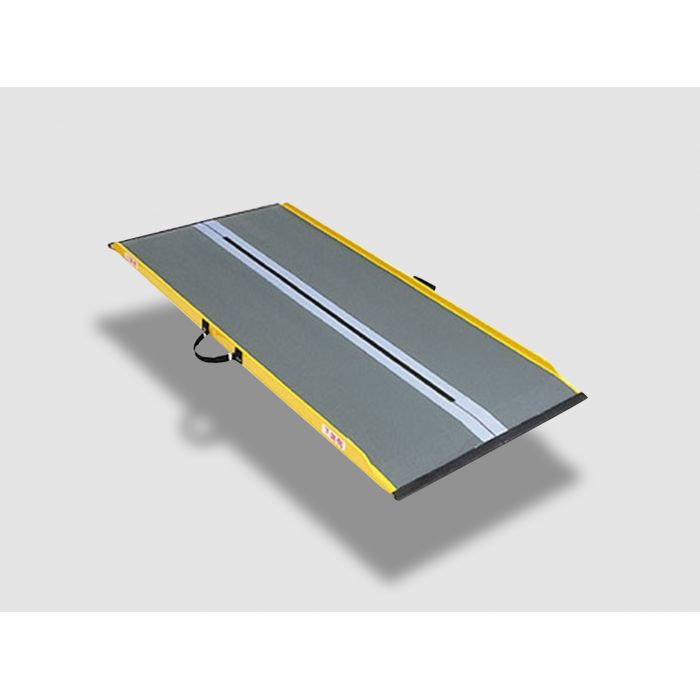Rampe d'accès Lite, en matériau composite - En Fibre de carbone/Fibre de  verre - 4 hauteurs : 85 mmà 205 mm
