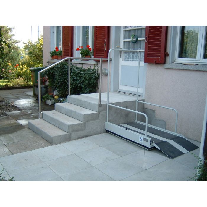 Plateforme monte-escalier pour personnes à mobilité réduite